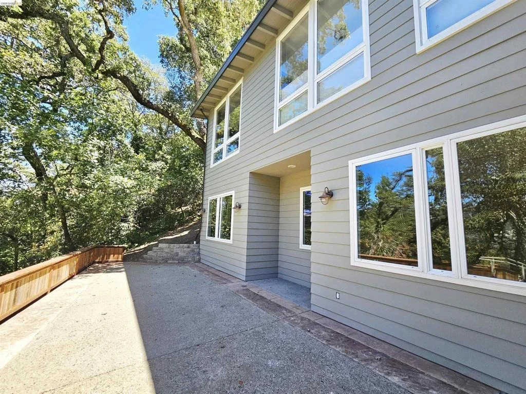 Photo of 3696 Boyer Cir