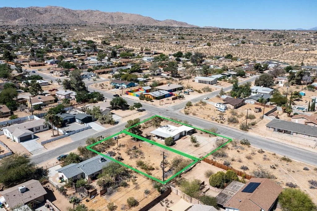 Photo of 6673 Hillview Road