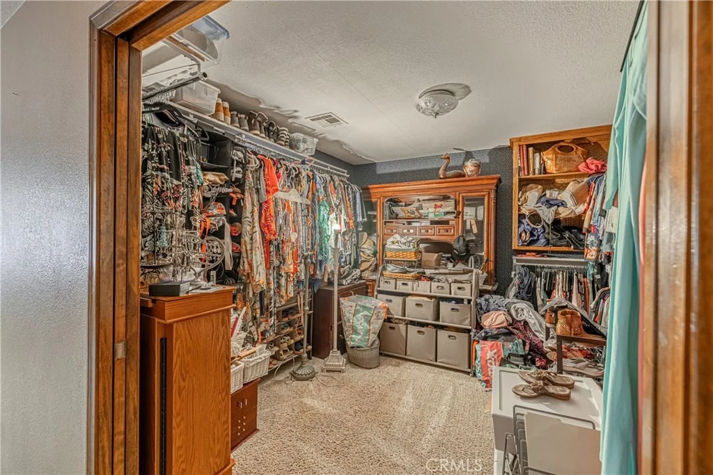 Photo of 43118 Roulette Lane