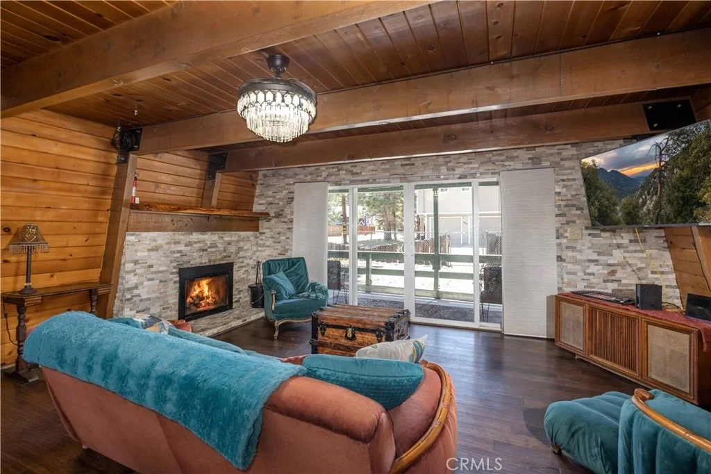 Photo of 445 Elysian Boulevard