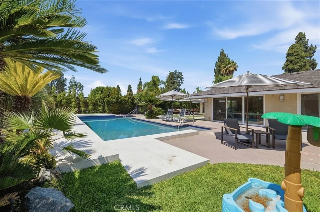 Photo of 931 Rancho Cir
