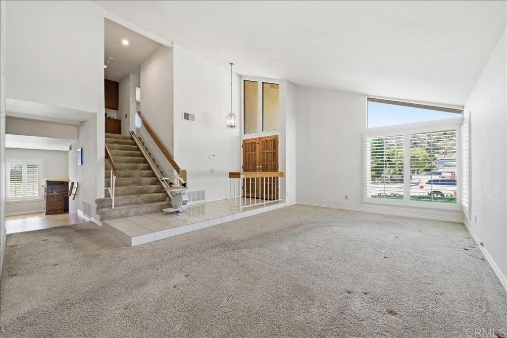Photo of 1066 Surrey Drive
