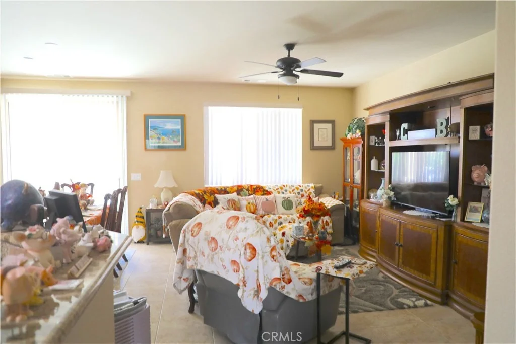 Photo of 81059 Avenida Vidrio