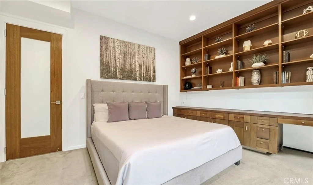 Photo of 8827 Evanview
