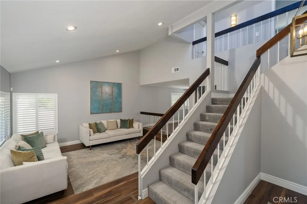Photo of 902 Calle Carrillo