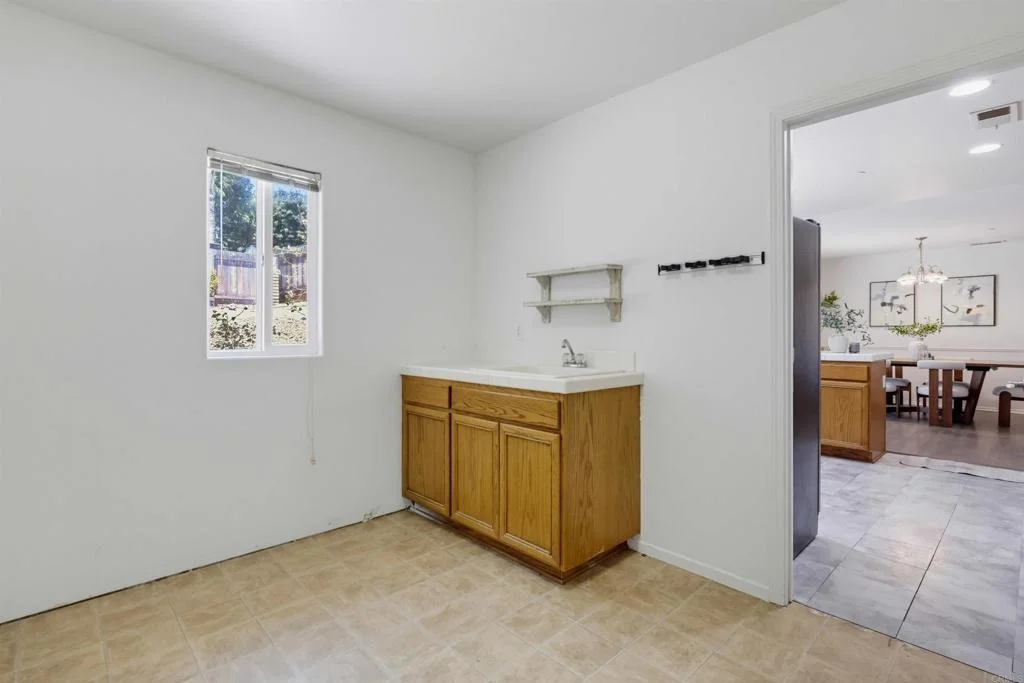 Photo of 9744 Sierra Madre Road