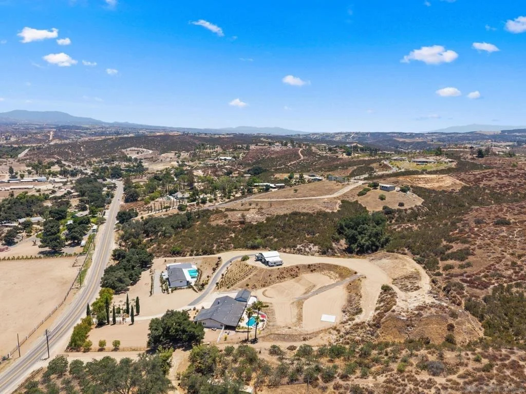 Photo of 37200 Mesa Rd