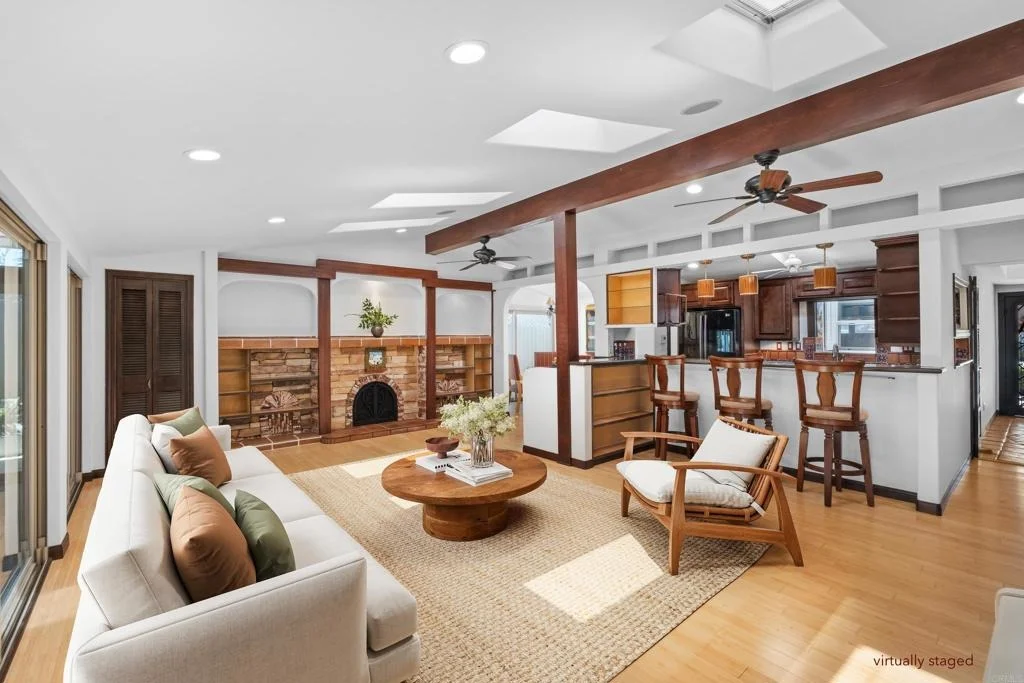 Photo of 2581 Mammoth Drive