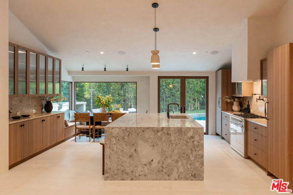 Photo of 4146 High Valley Road