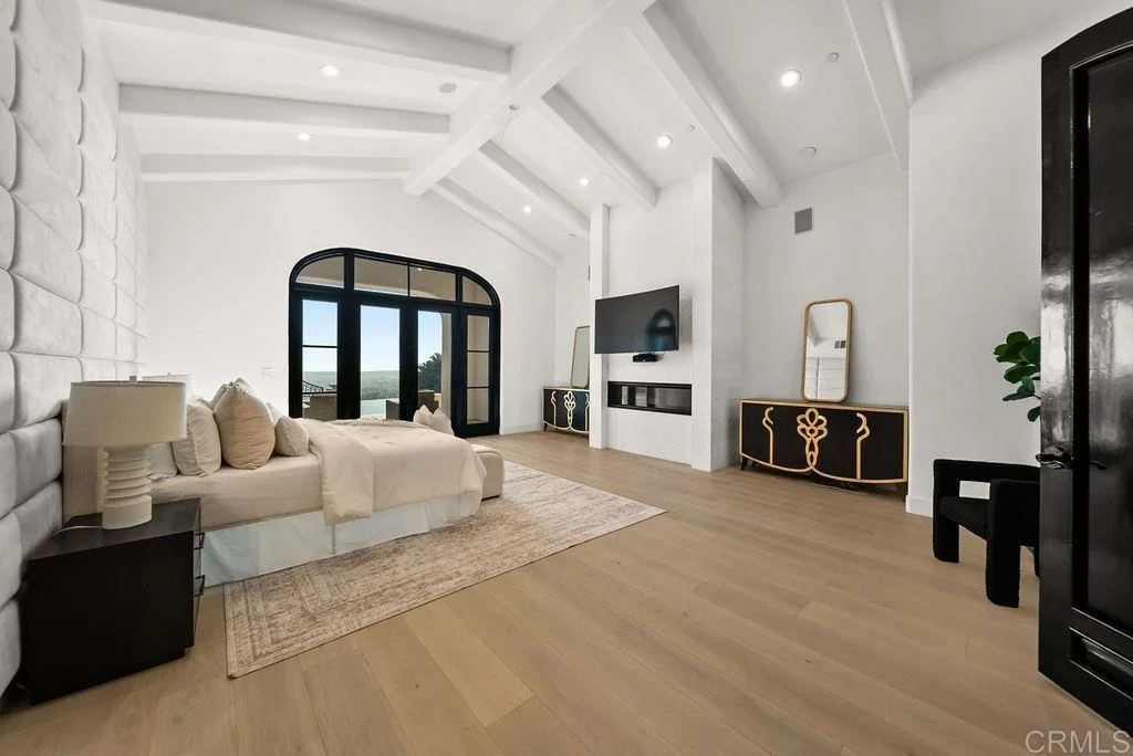 Photo of 2424 Cerro Sereno