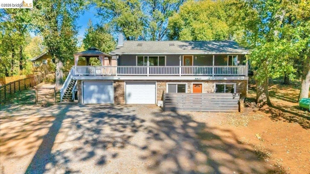 Photo of 5827 Lookout Ct
