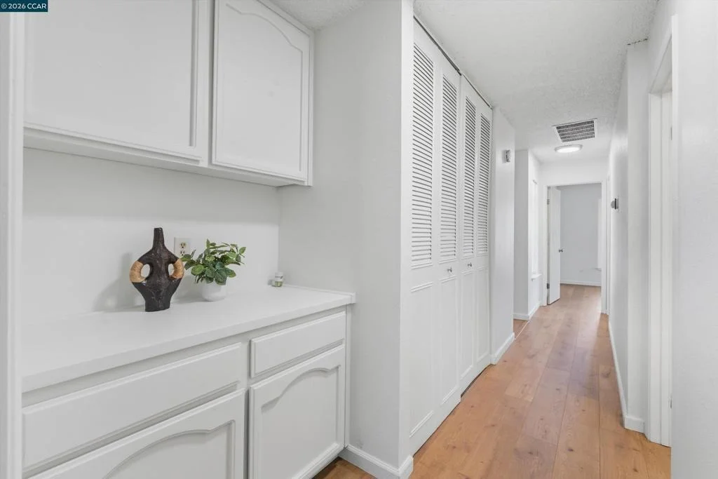 Photo of 3167 Osuna Way