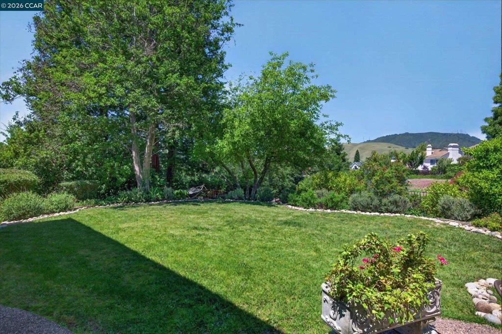 Photo of 5303 Blackhawk Dr