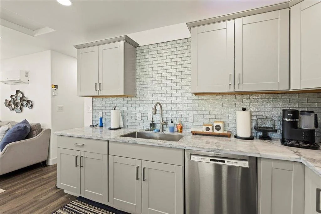 Photo of 2180 Patton Ave