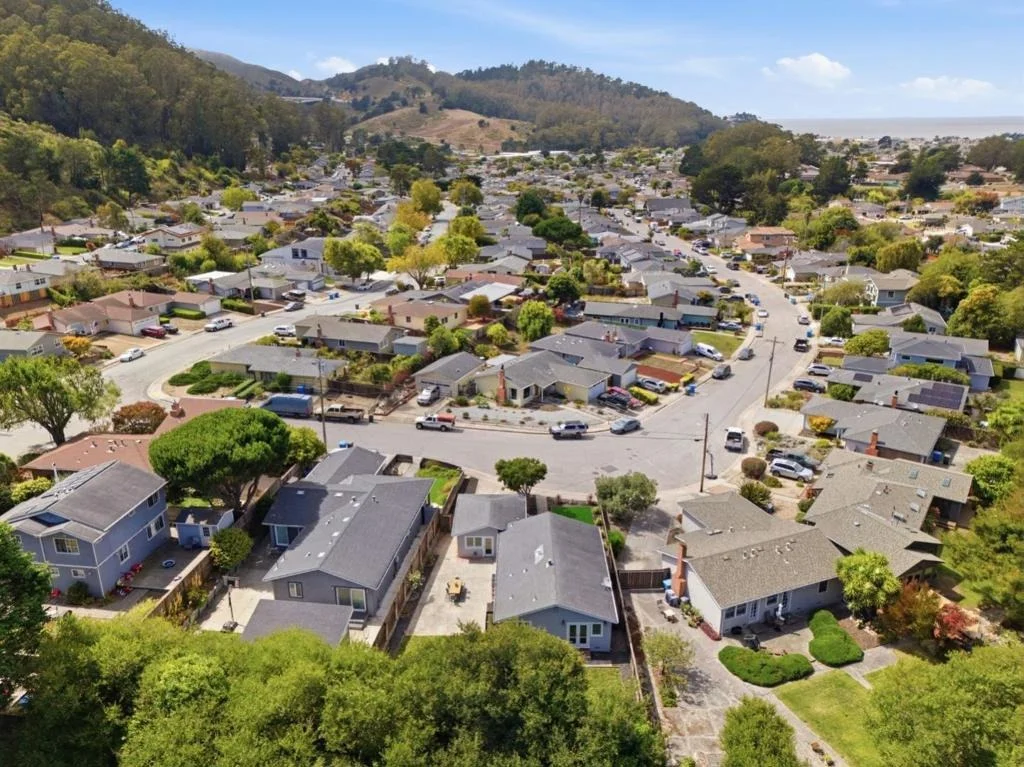 Photo of 1239 Galvez Drive