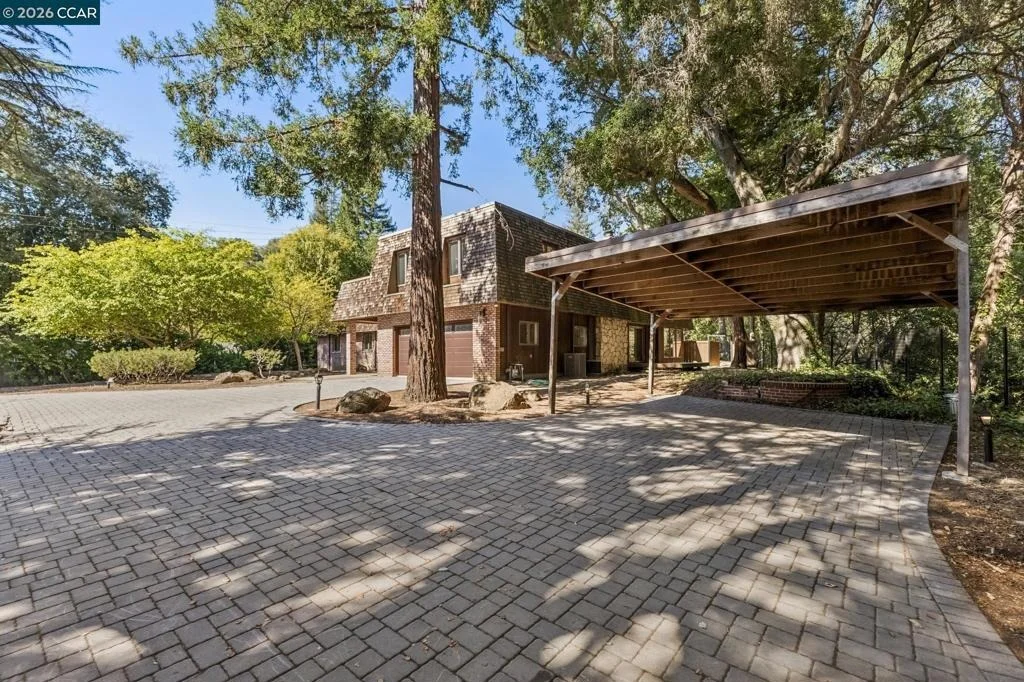 Photo of 3686 Happy Valley Rd