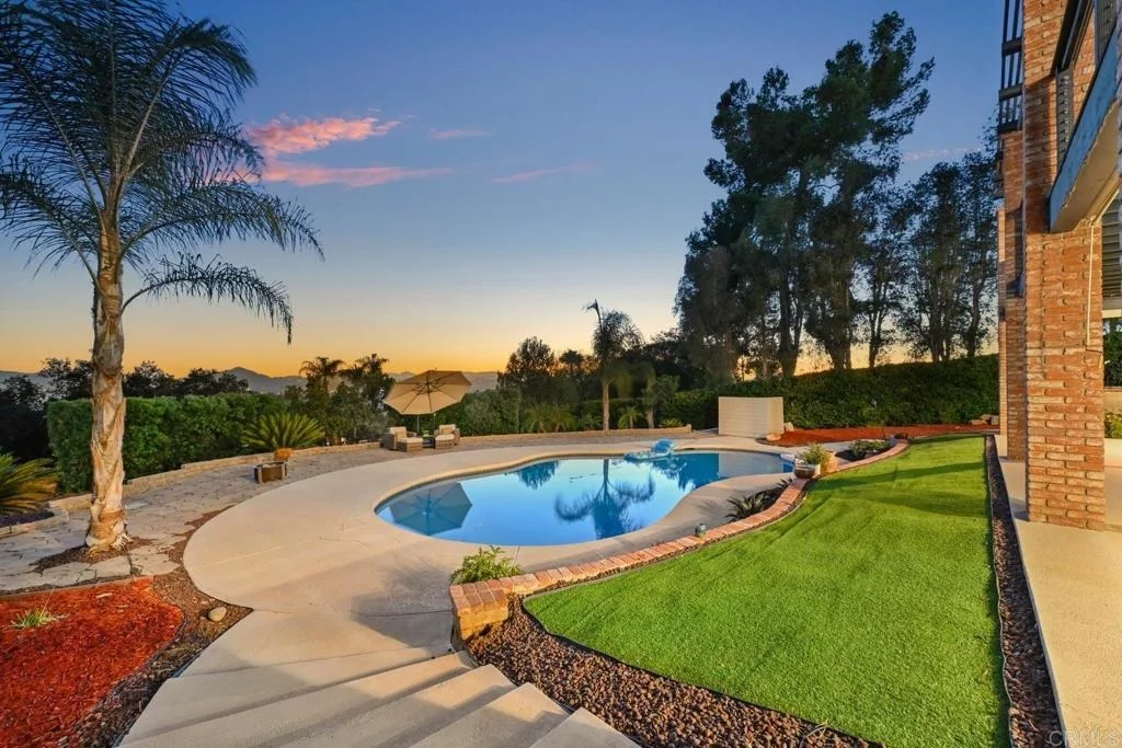 Photo of 1118 Orangewood Drive