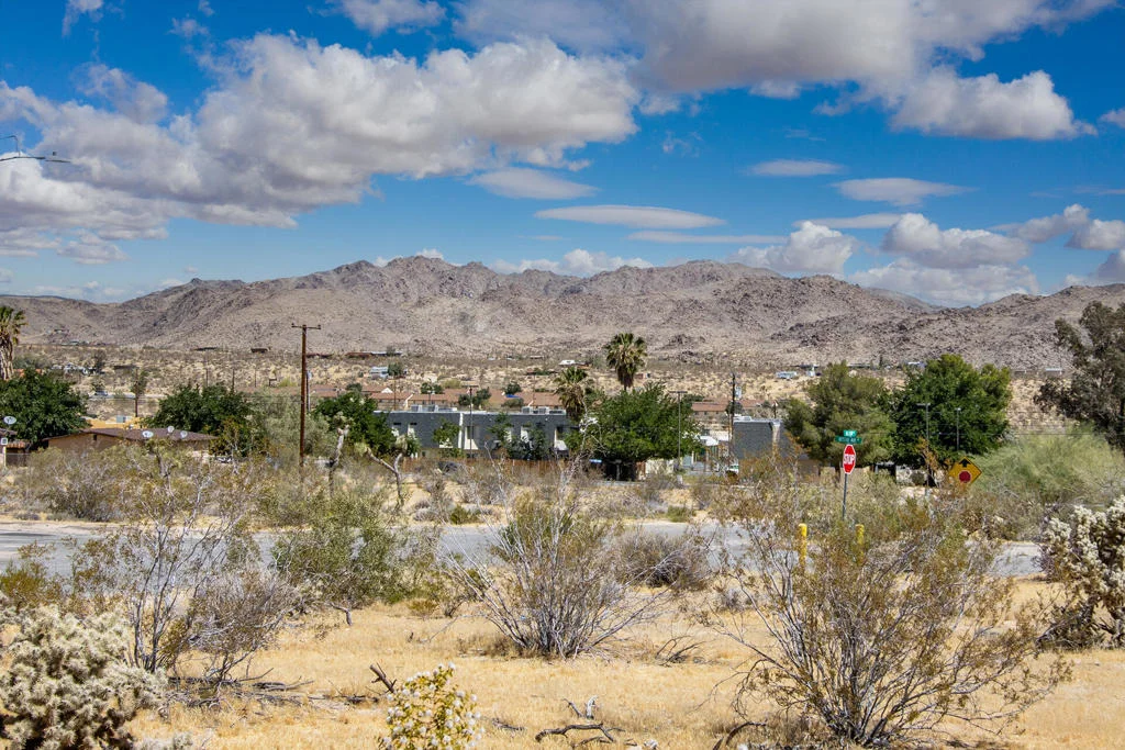 Photo of 6673 Hillview Road