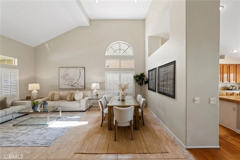 Photo of 32071 Camino Nunez