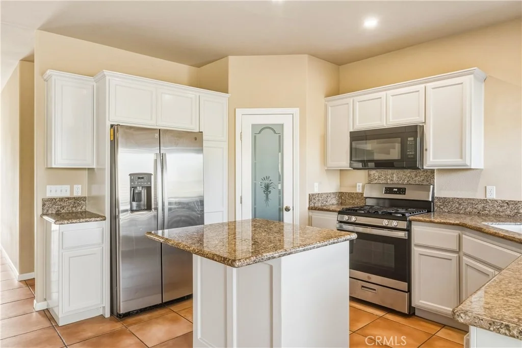 Photo of 6231 Mirlo
