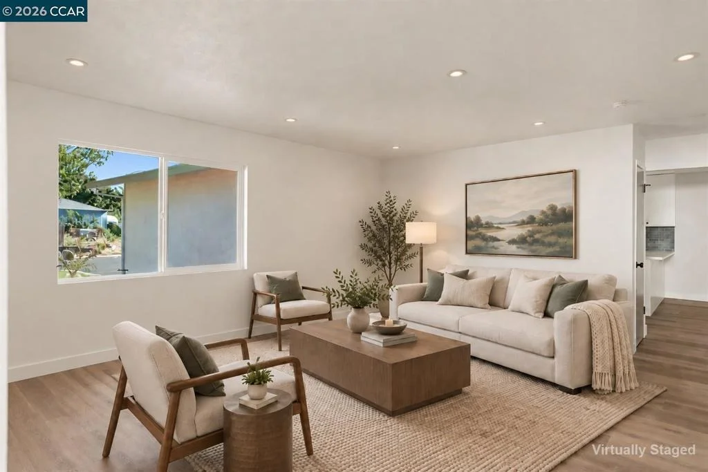 Photo of 26 Polaris Dr