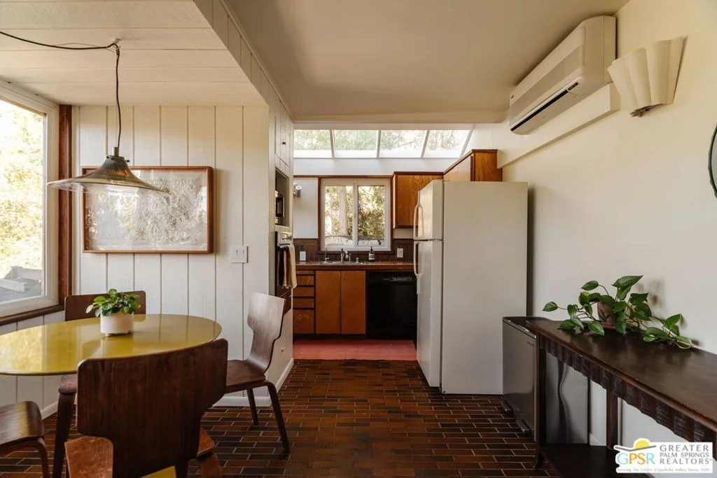 Photo of 52915 Middle Ridge Drive