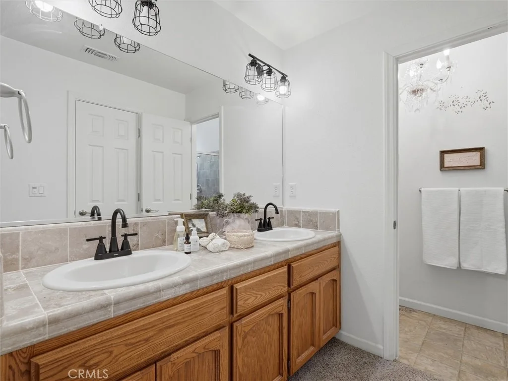 Photo of 47818 Road 417