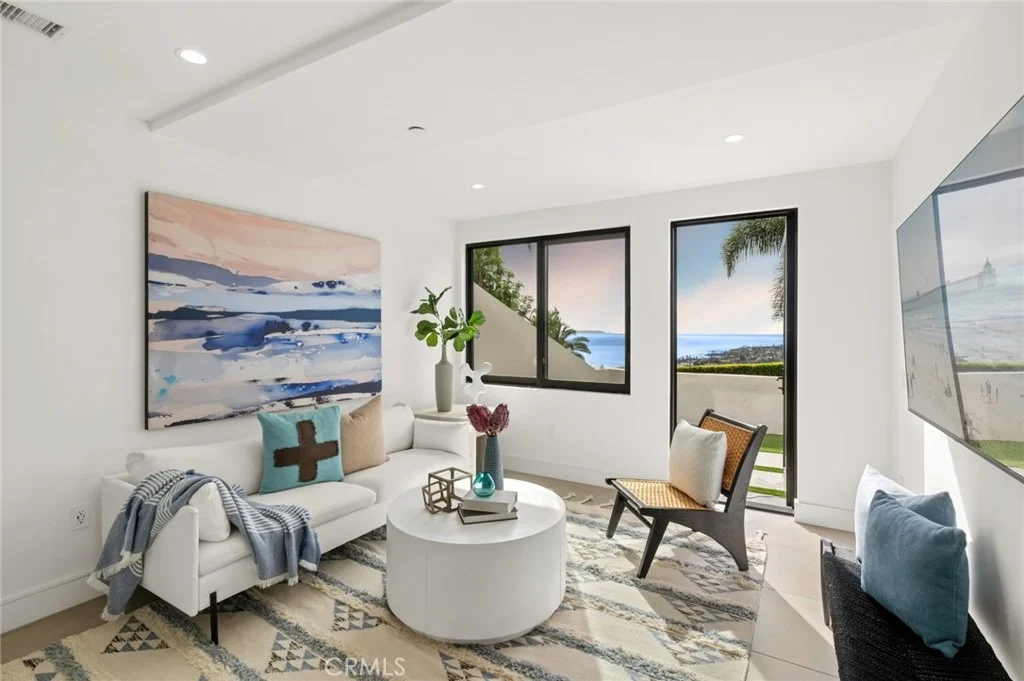 Photo of 654 Canyon View Drive