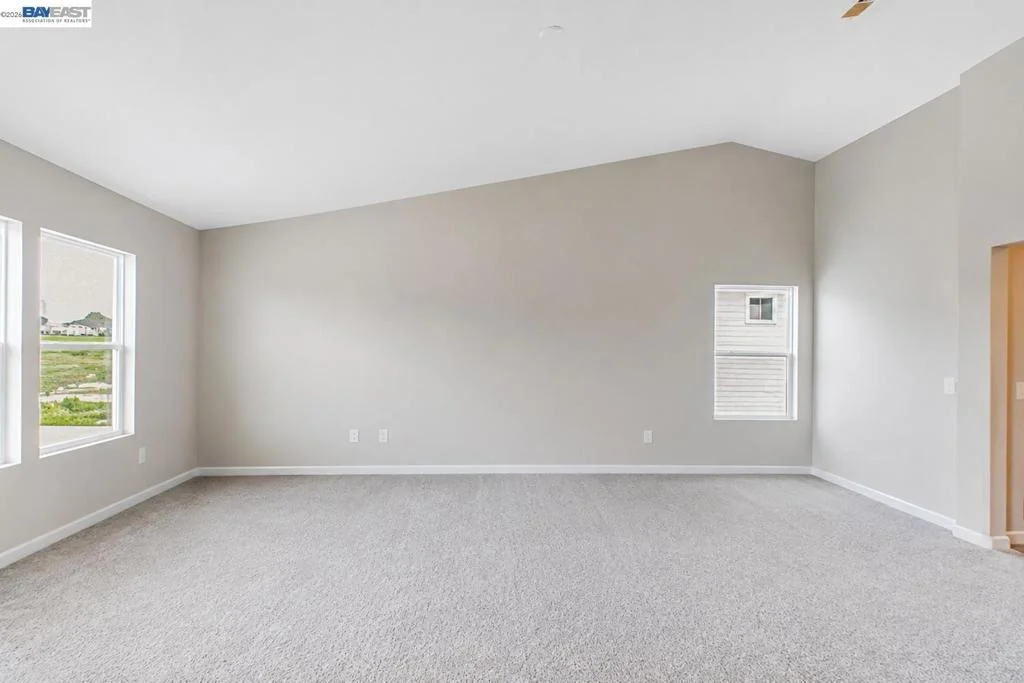 Photo of 632 Skimmer Dr
