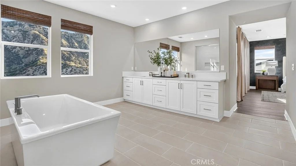 Photo of 25184 Captain Way