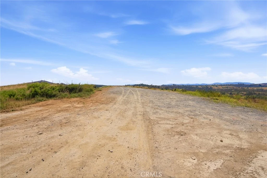 Photo of 40100 Owl Valley