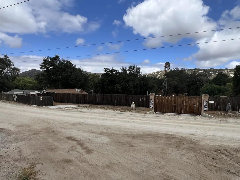 Photo of 1350 Potrero Circle