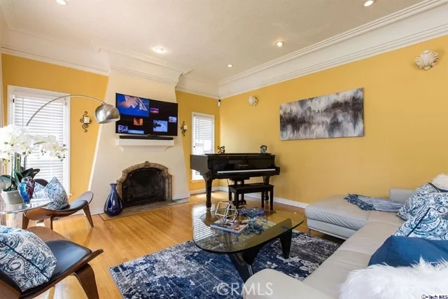 Photo of 1133 Cordova Avenue