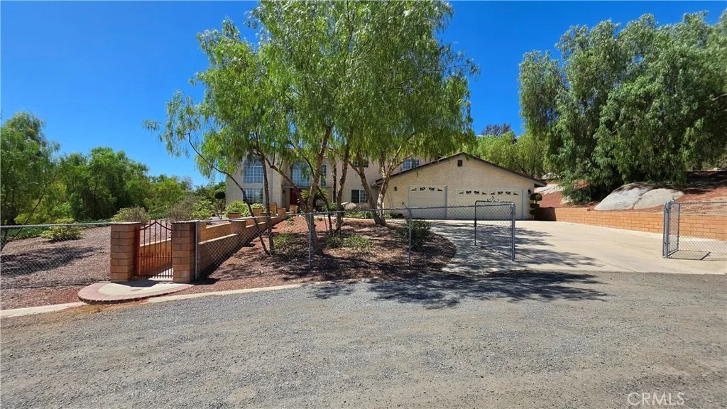 Photo of 23729 Citrus Avenue