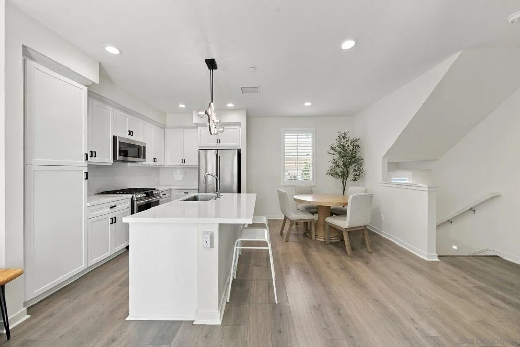 Photo of 340 Millstream Ct