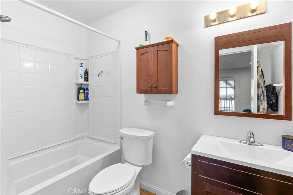 Photo of 23377 Crestview