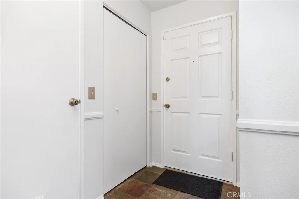 Photo of Unit 13 at 31909 Del Cielo Este