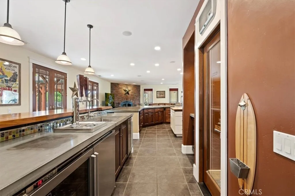 Photo of 16420 Rocky Glen Road