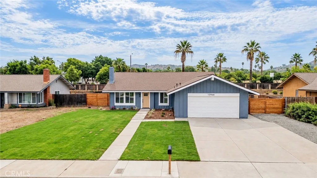 Photo of 10968 Stonehenge Place