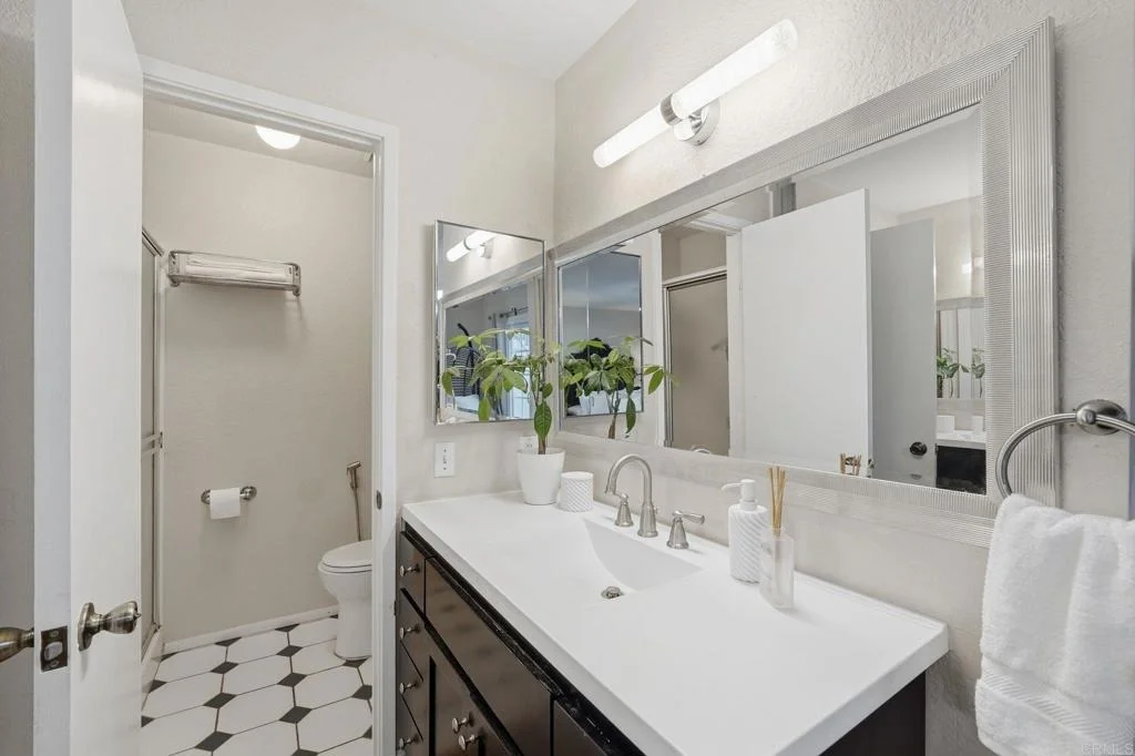 Photo of 2553 Granada Circle