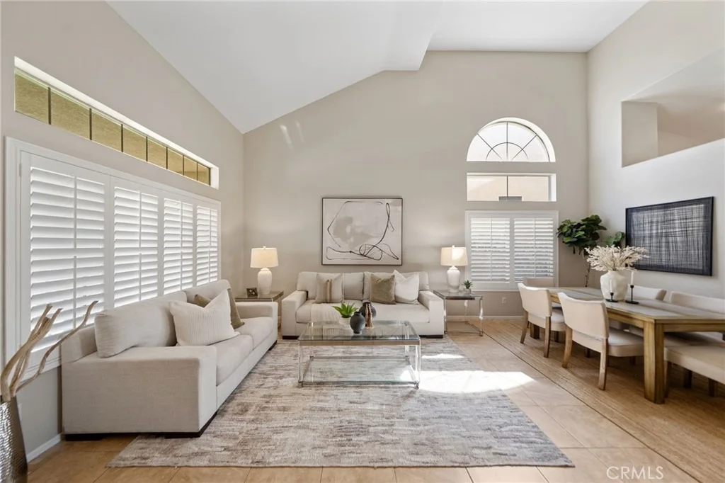 Photo of 32071 Camino Nunez