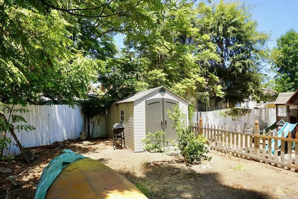 Photo of 704 Galopago St.