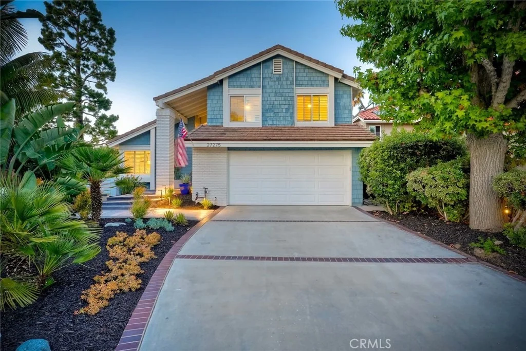 Photo of 27275 COMBA