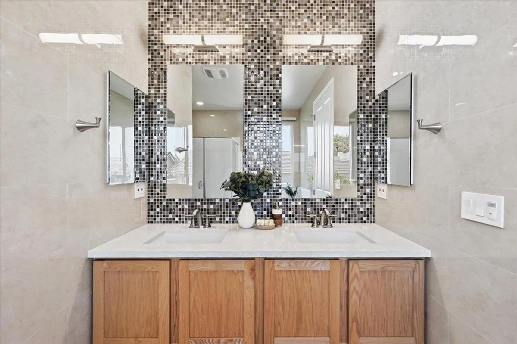 Photo of 1367 Shore Drive