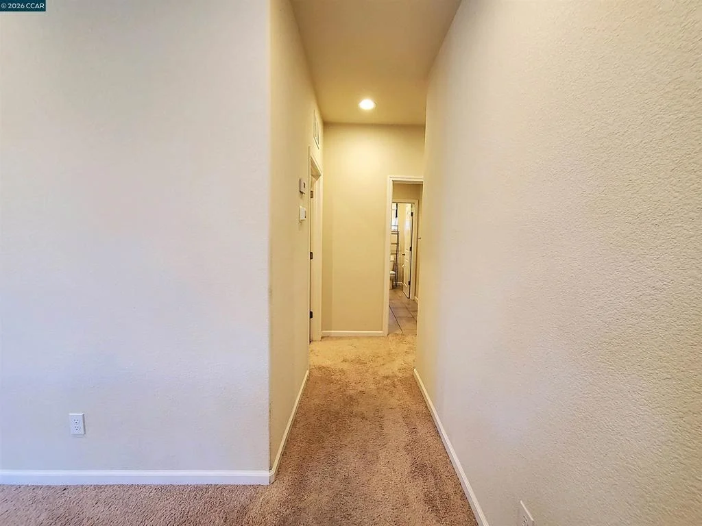 Photo of 3821 Lookout Dr