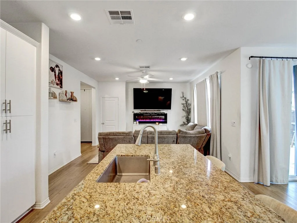 Photo of 2497 Gunner Ridge