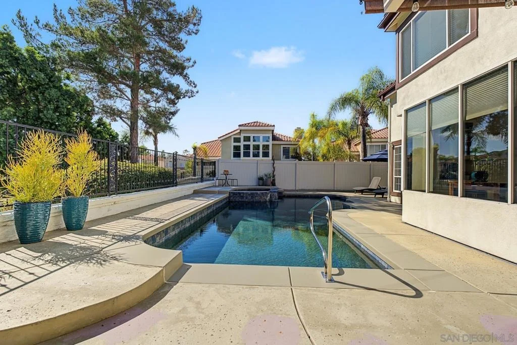 Photo of 45226 Camino Monzon