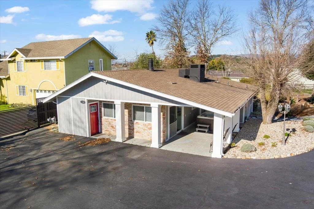 Photo of 2180 Patton Ave