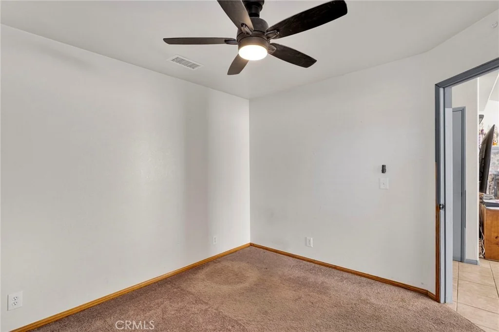 Photo of 18146 Orange