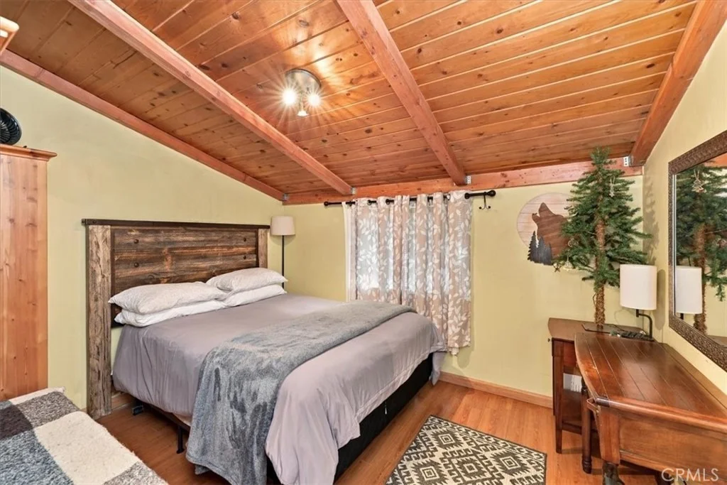 Photo of 42770 Cedar
